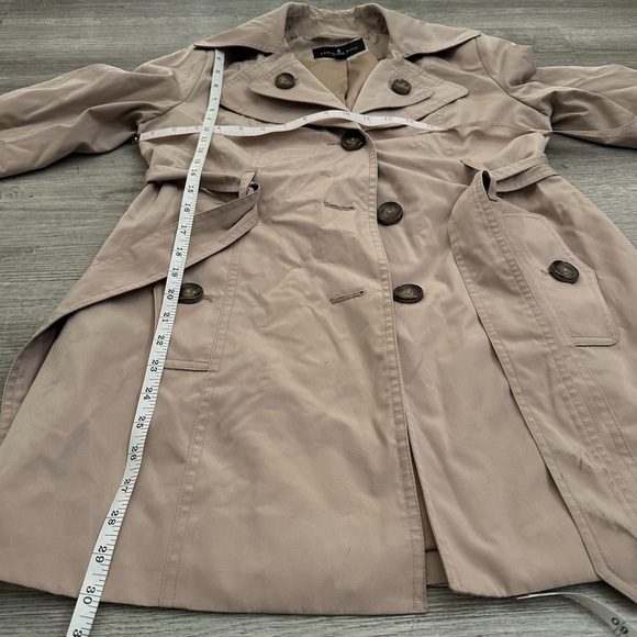 London Fog Women's Taupe Trench Coat Sz S petite glamorous timeless preppy - Picture 5 of 6